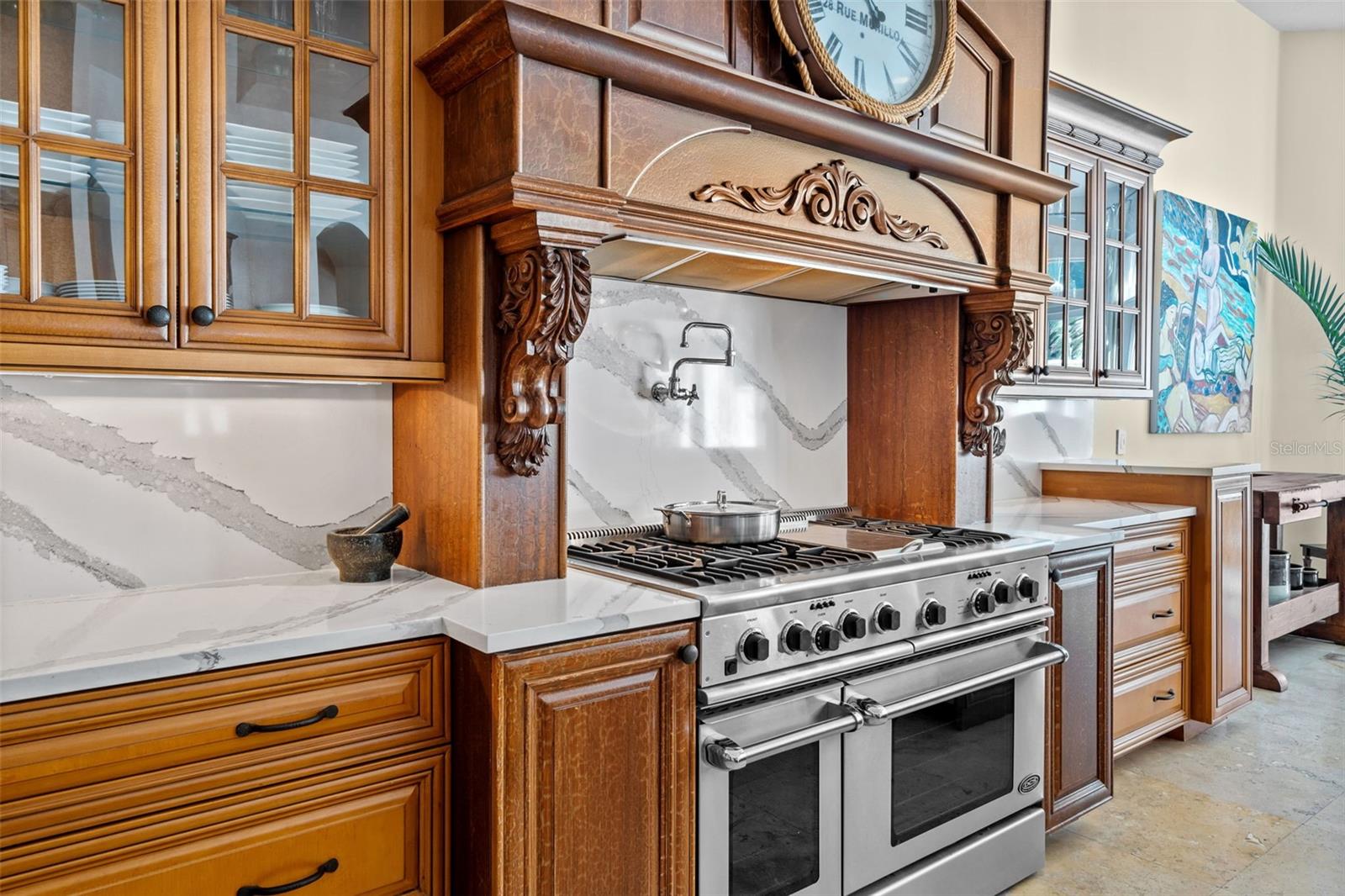 Listing photo id 20 for 1394 Harbor Drive