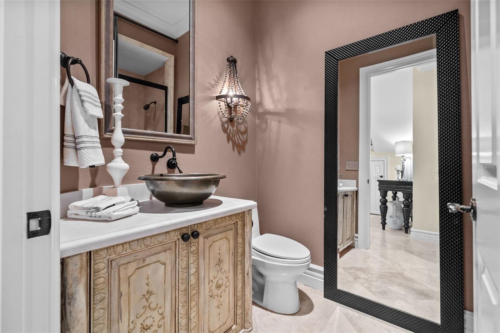 Listing photo id 37 for 1394 Harbor Drive