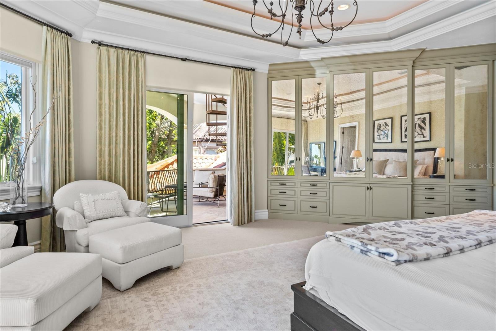 Listing photo id 48 for 1394 Harbor Drive