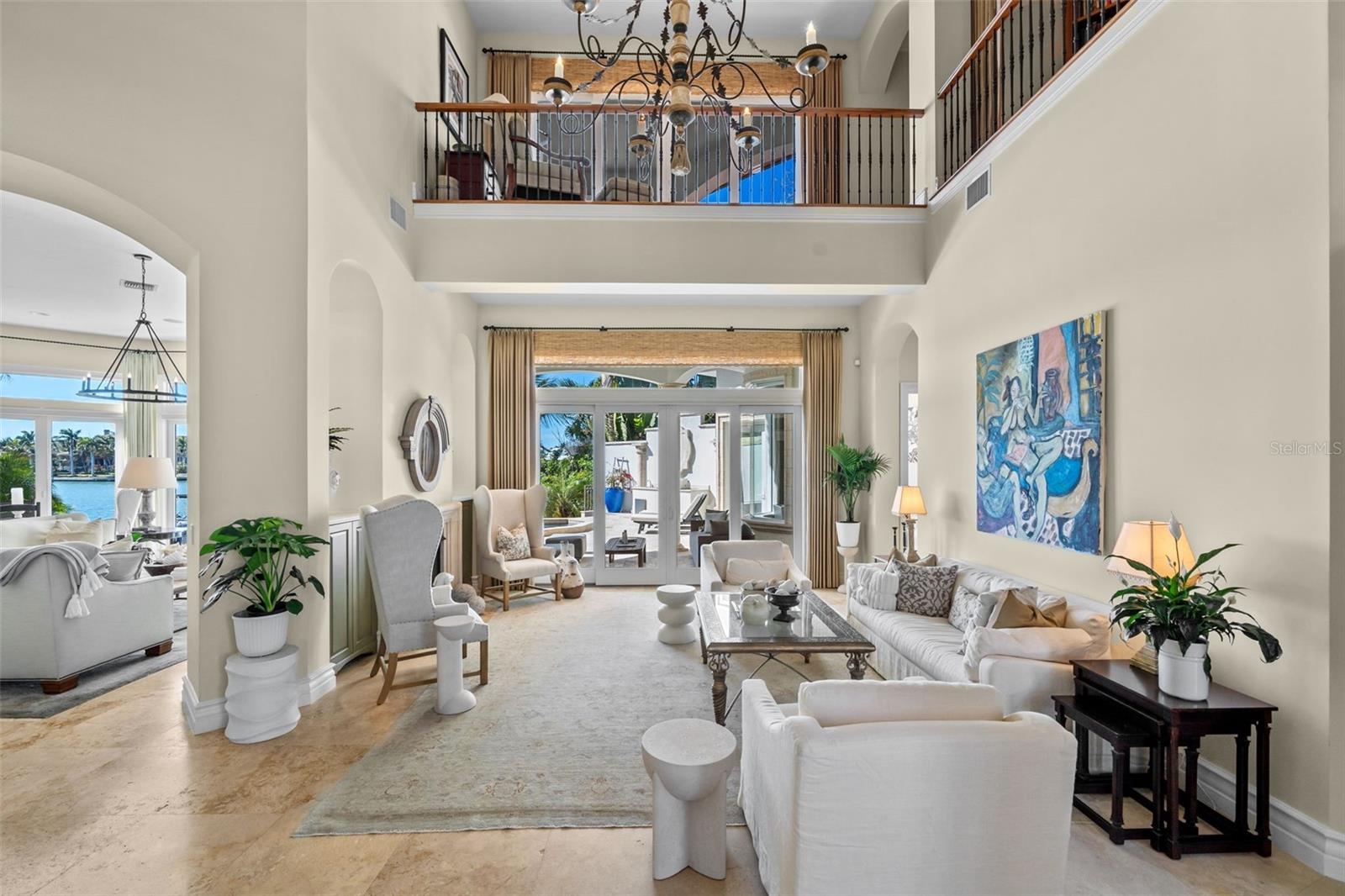 Listing photo id 6 for 1394 Harbor Drive