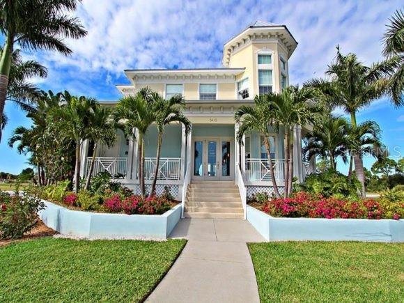 Image 28 of 42 For 3412 79th Street Circle W 103