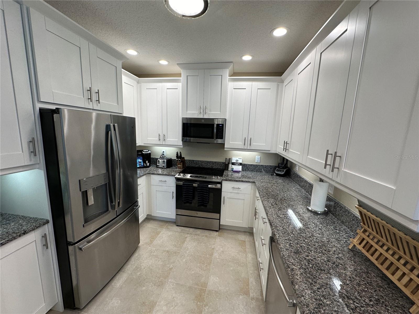 Image 4 of 42 For 3412 79th Street Circle W 103