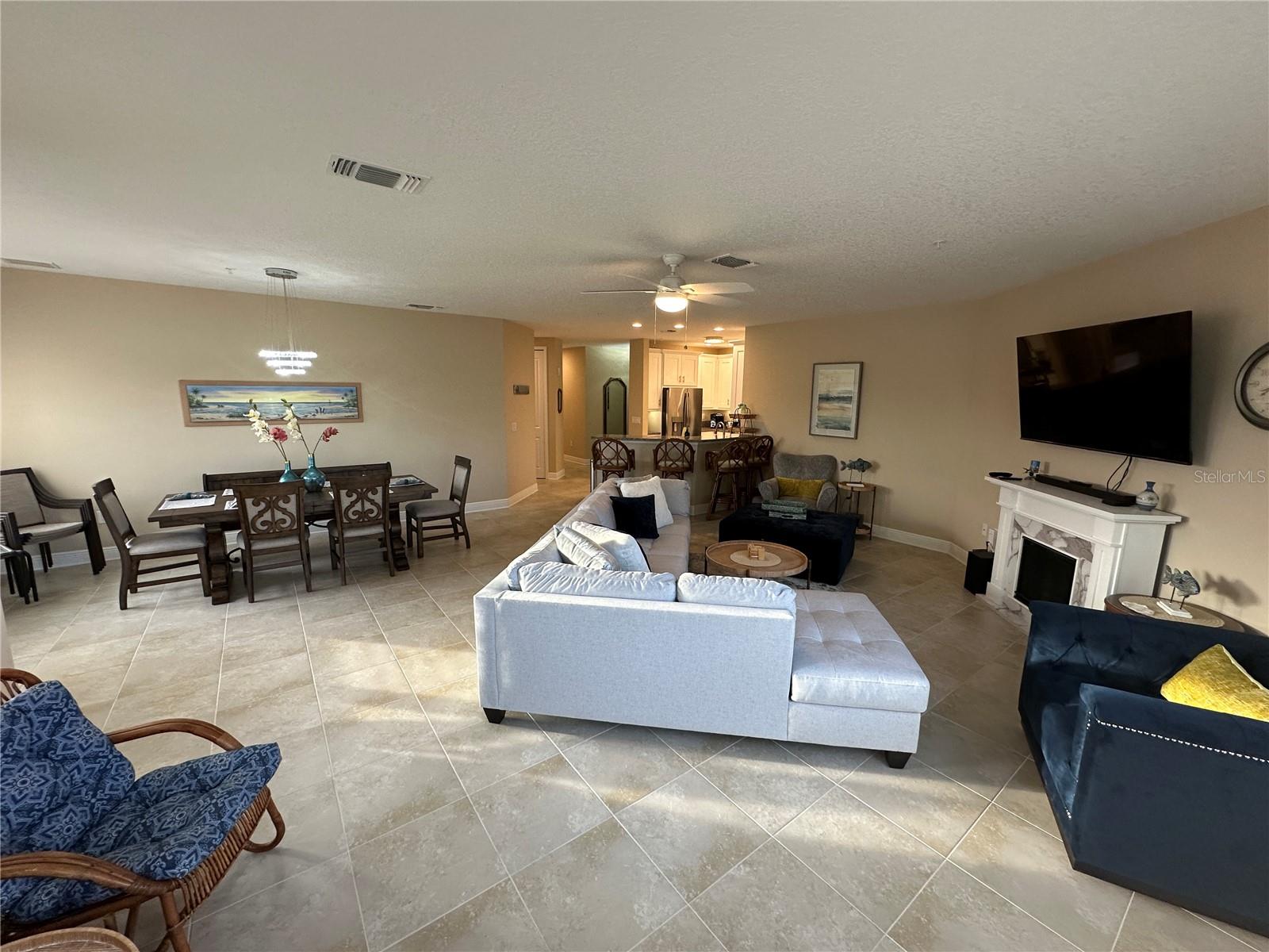 Image 8 of 42 For 3412 79th Street Circle W 103