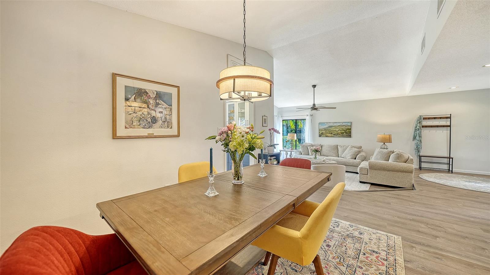 Image 14 of 56 For 7547 Silver Fern Boulevard 54