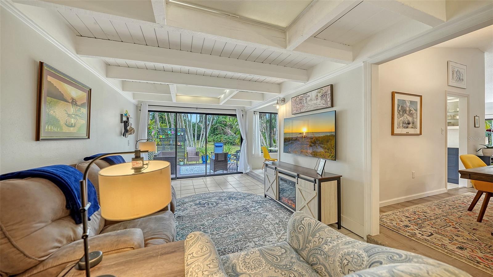 Image 16 of 56 For 7547 Silver Fern Boulevard 54