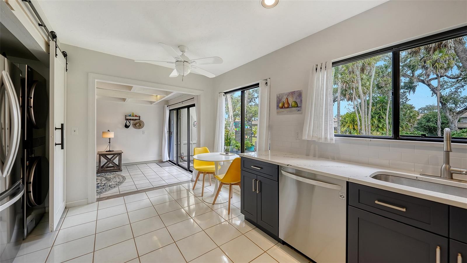 Image 25 of 56 For 7547 Silver Fern Boulevard 54