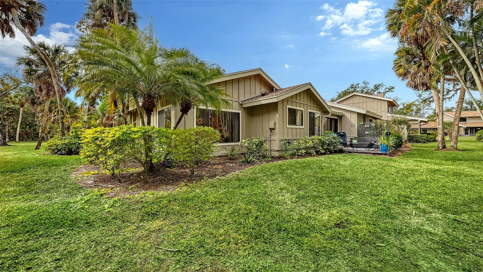 Image 3 of 56 For 7547 Silver Fern Boulevard 54