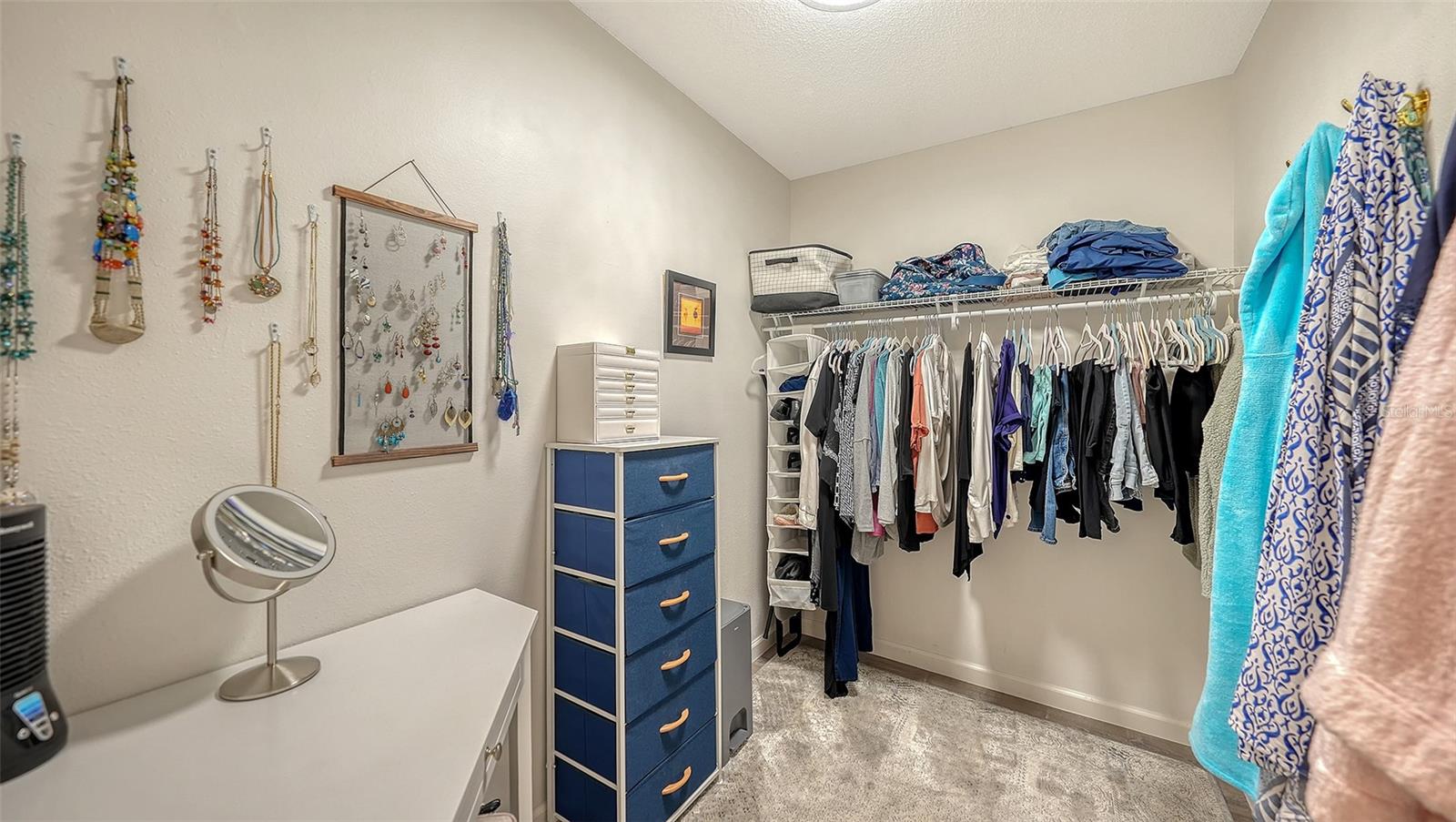 Image 35 of 56 For 7547 Silver Fern Boulevard 54