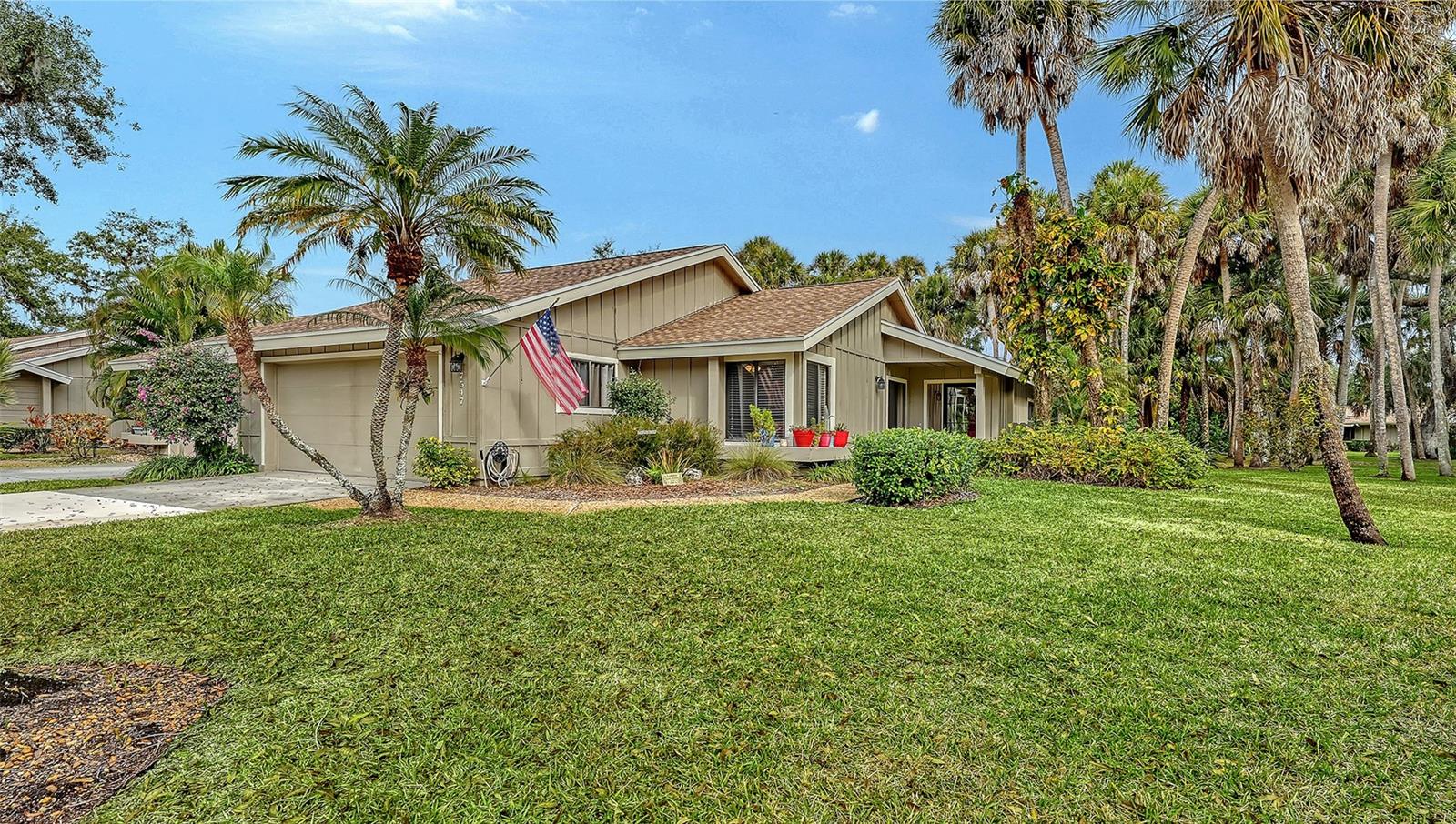 Image 4 of 56 For 7547 Silver Fern Boulevard 54