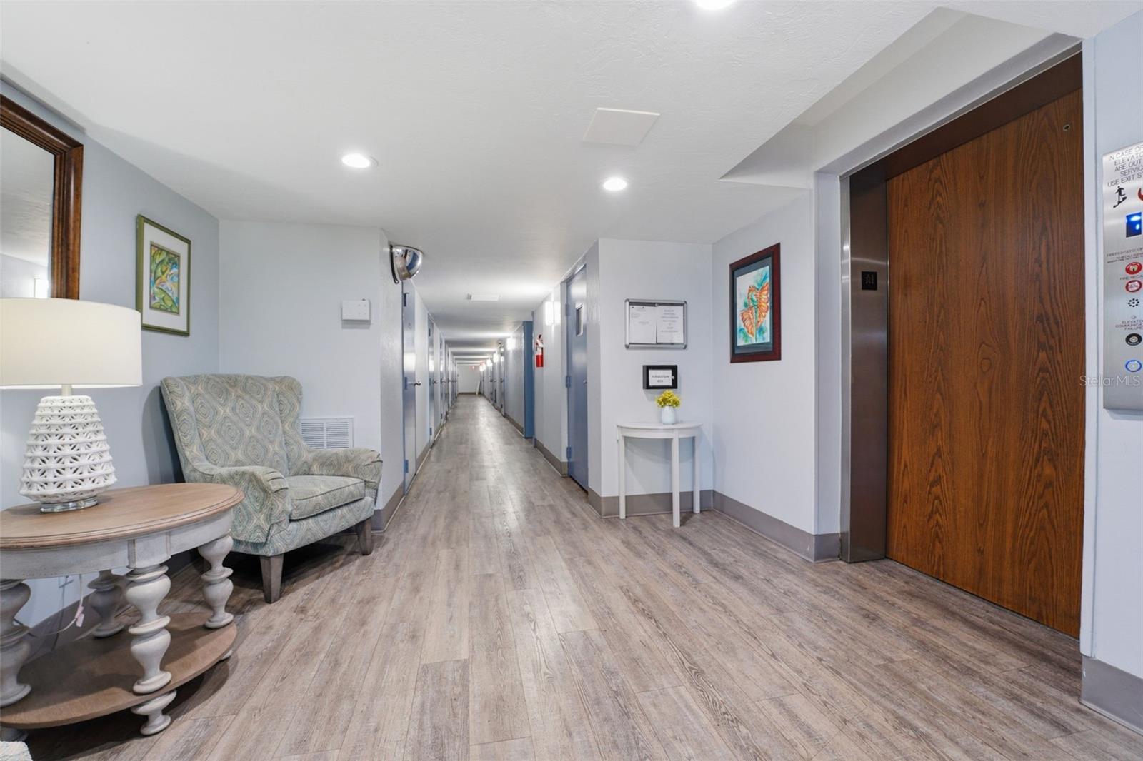 Image 4 of 37 For 2901 26th Street W 509