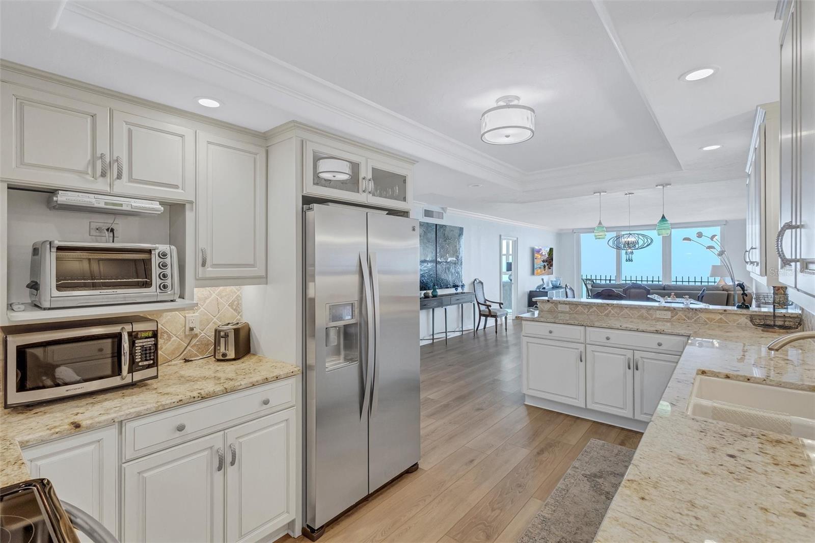 Listing photo id 13 for 1212 Benjamin Franklin Drive 1001