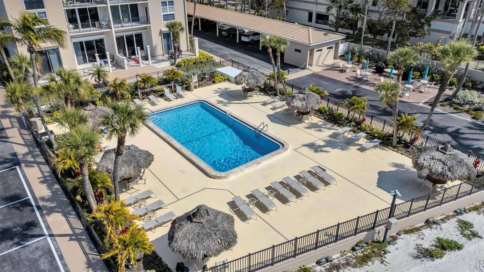 Listing photo id 47 for 1212 Benjamin Franklin Drive 1001