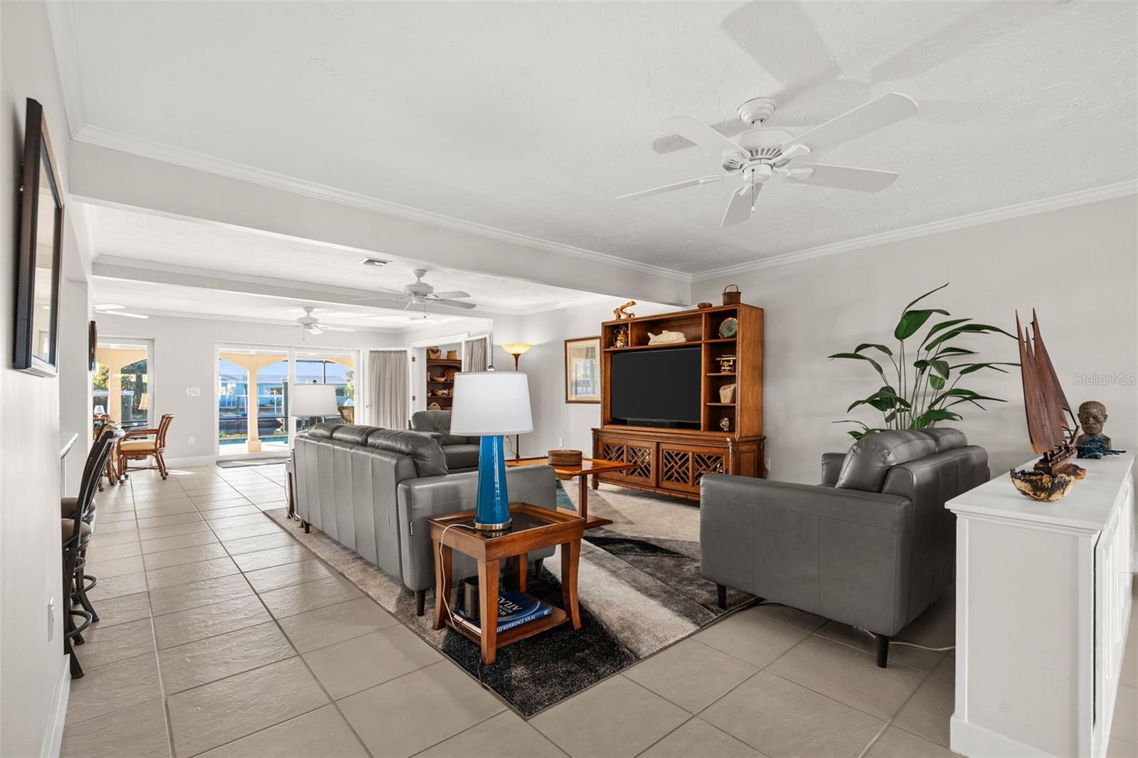 Image 16 of 63 For 4903 Commonwealth Road