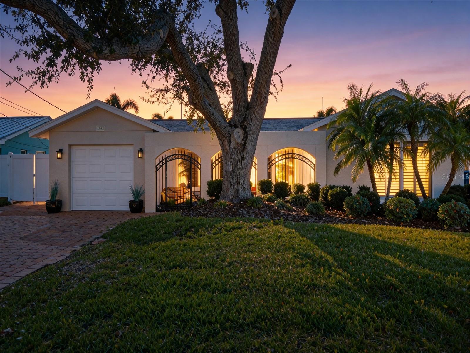 Image 2 of 63 For 4903 Commonwealth Road