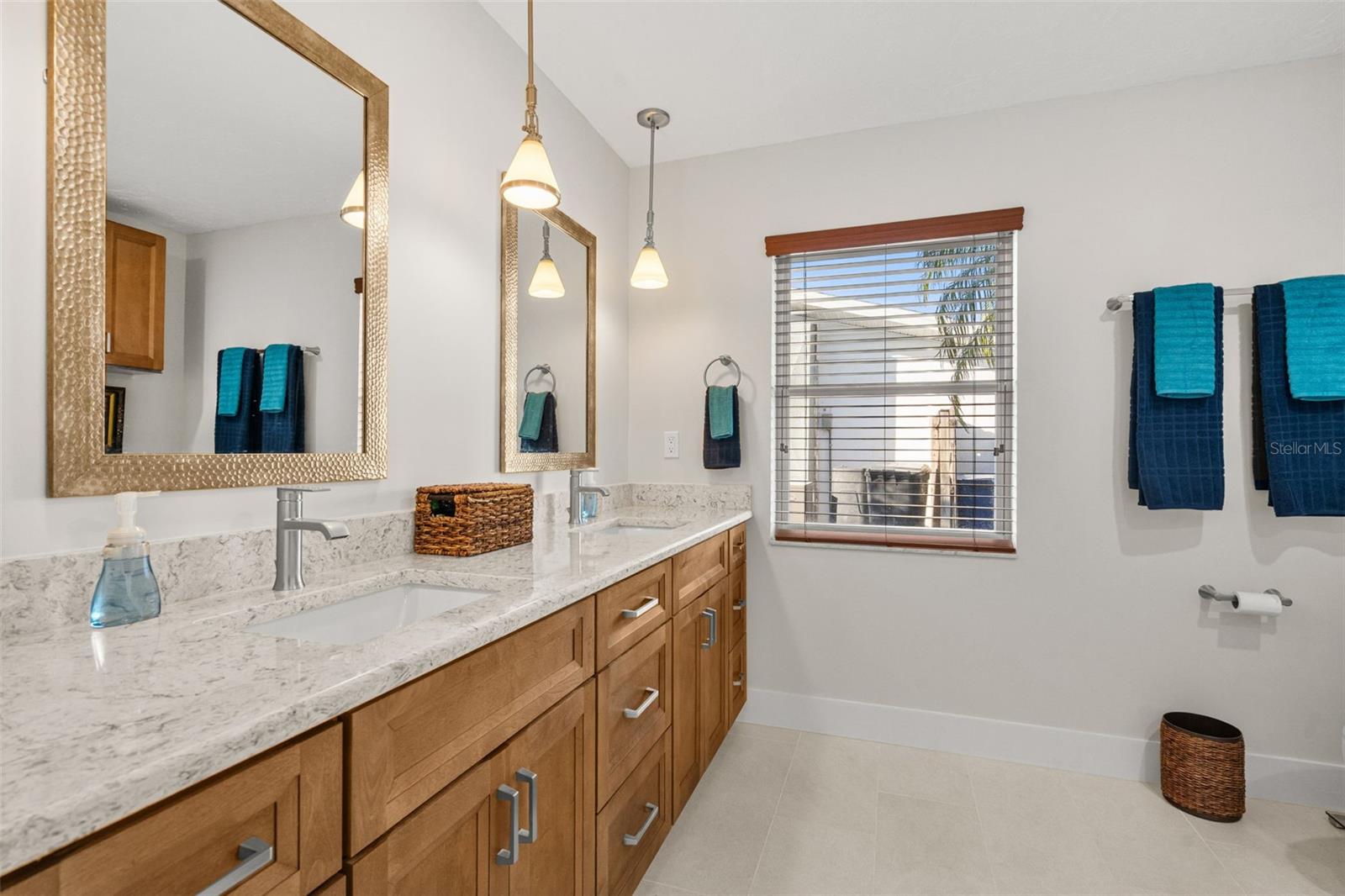 Image 38 of 63 For 4903 Commonwealth Road