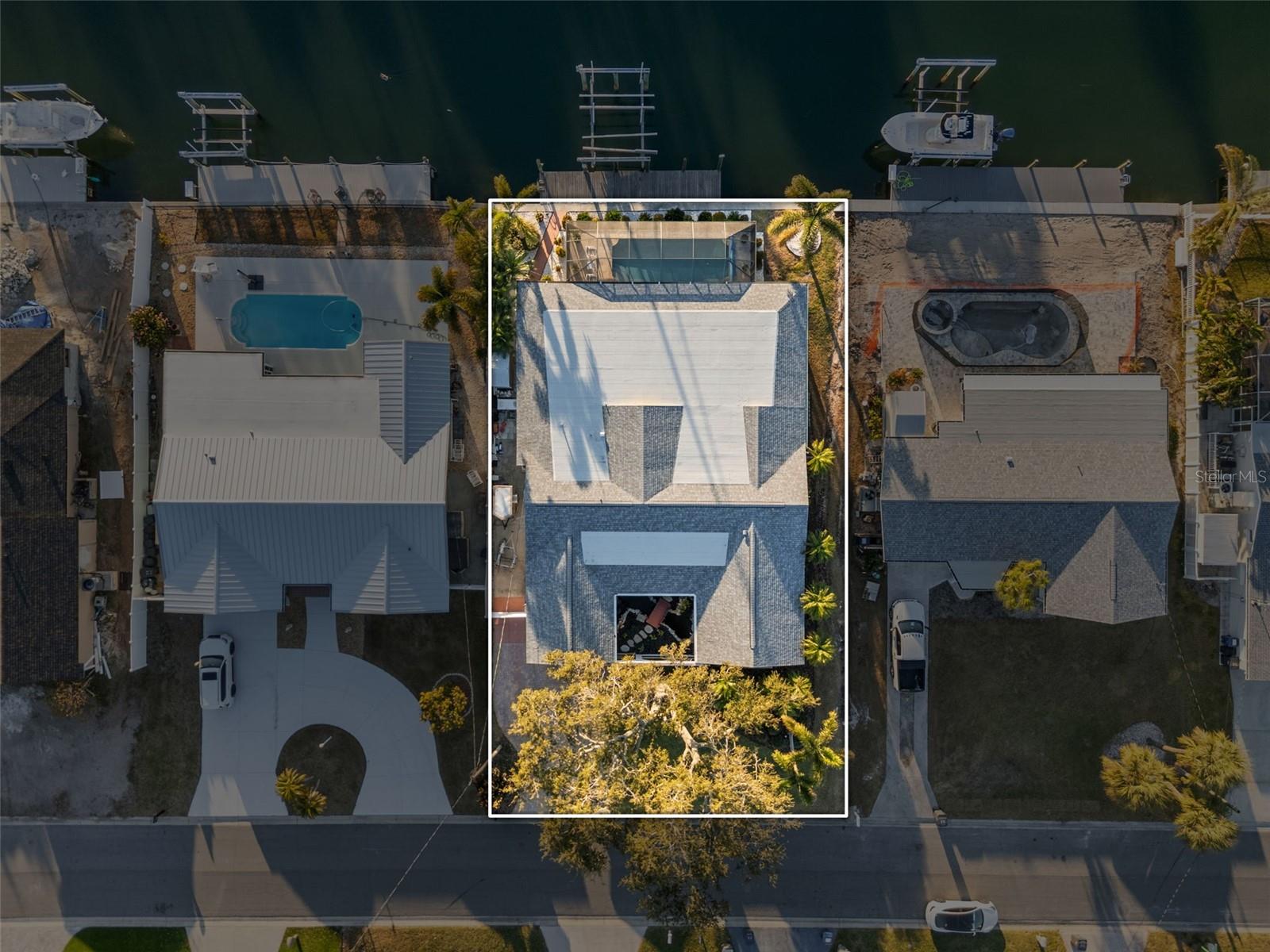 Image 56 of 63 For 4903 Commonwealth Road