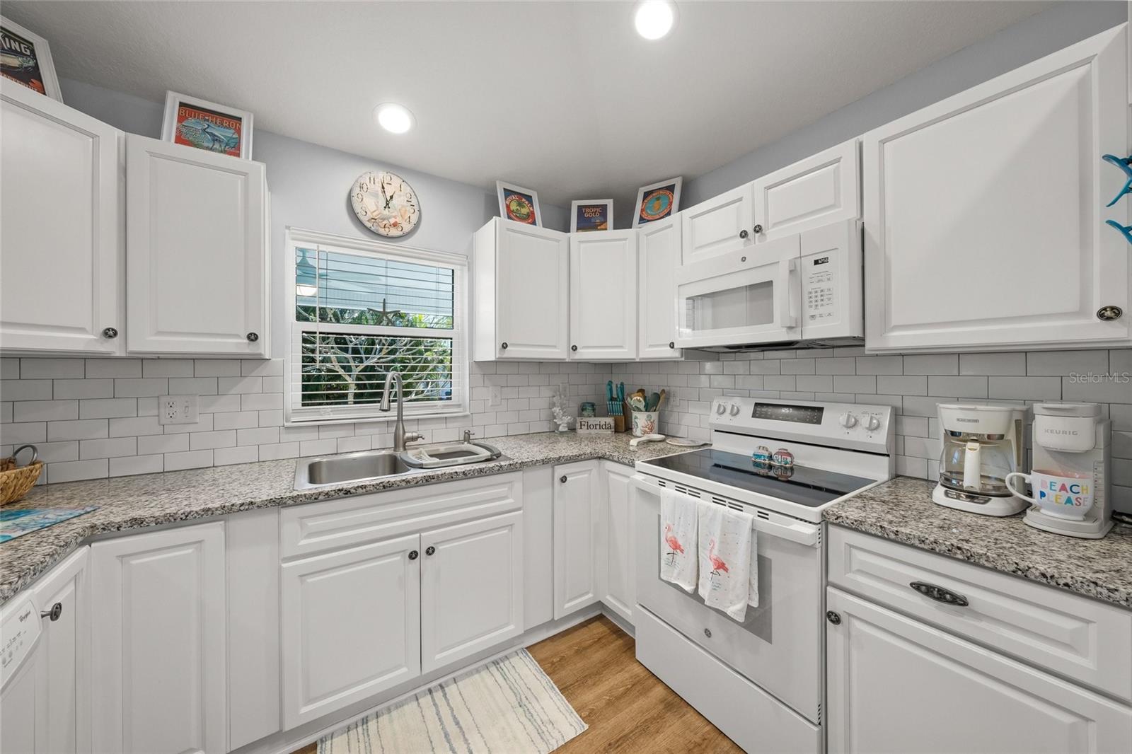 Image 17 of 46 For 116 Avenida La Palma