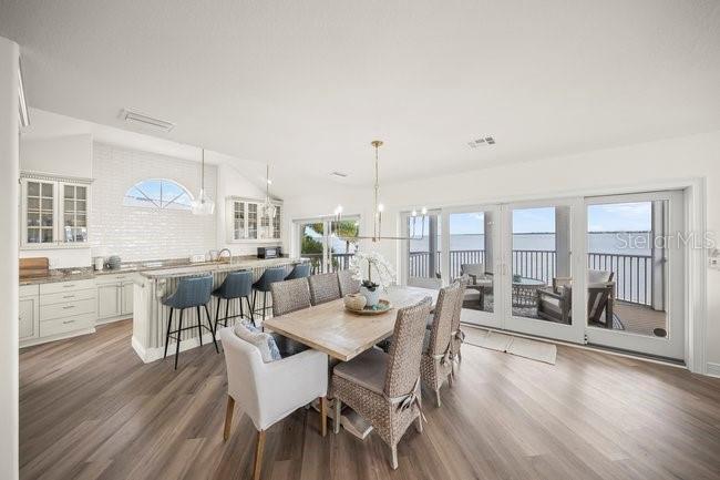 Image 13 of 61 For 527 56th Street