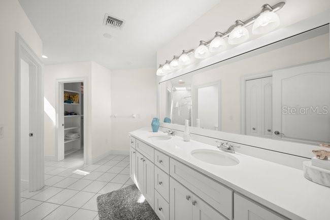 Image 29 of 61 For 527 56th Street