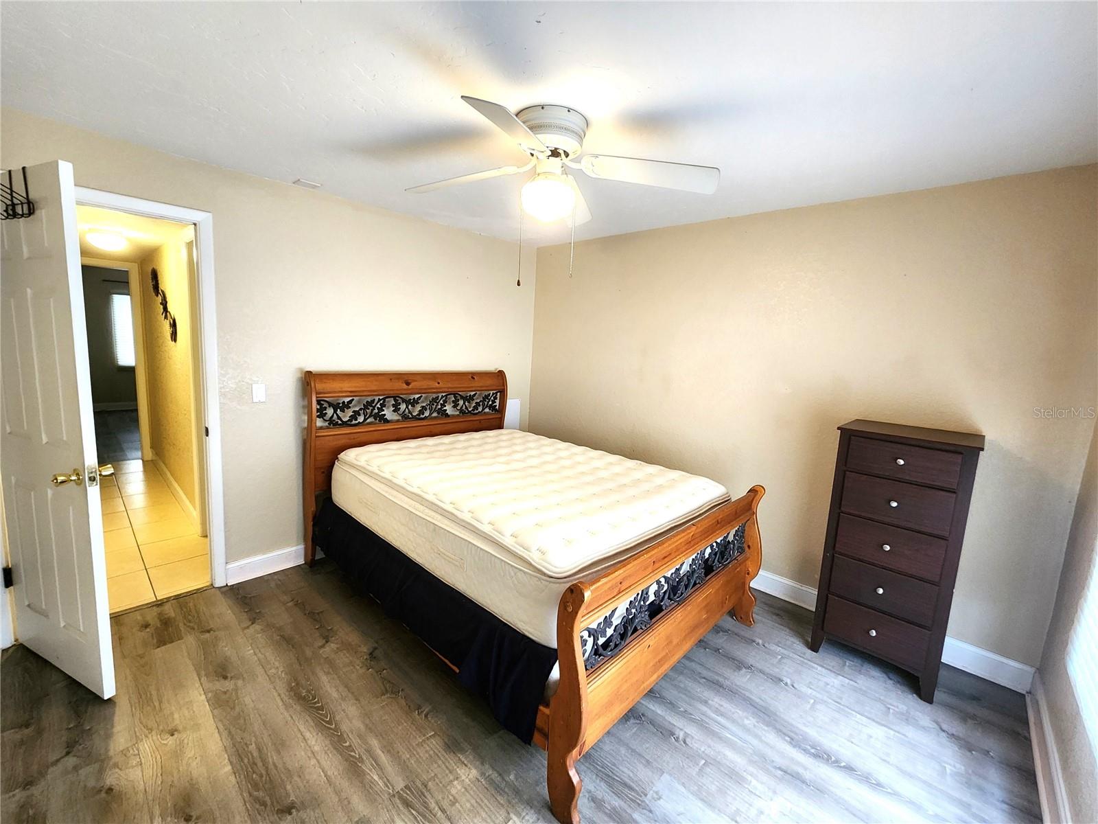 Image 11 of 20 For 2720 Hidden Lake Boulevard B