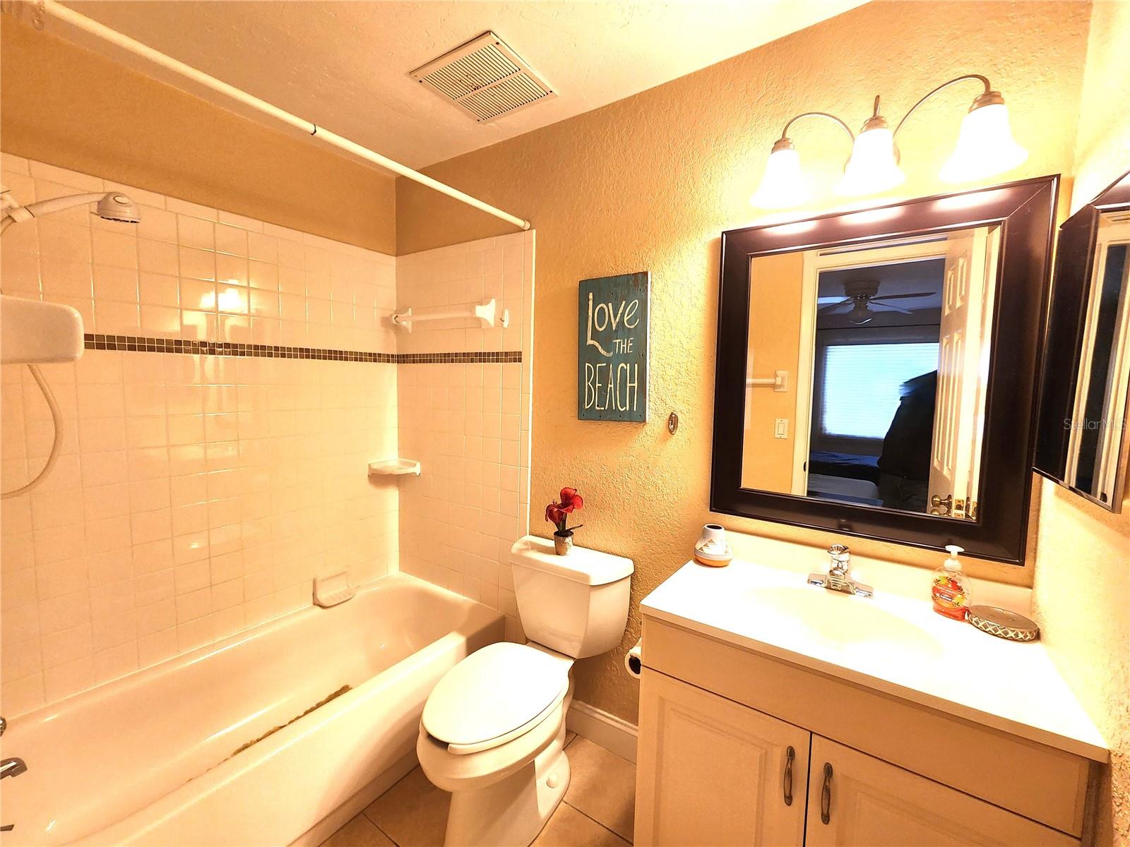 Image 12 of 20 For 2720 Hidden Lake Boulevard B