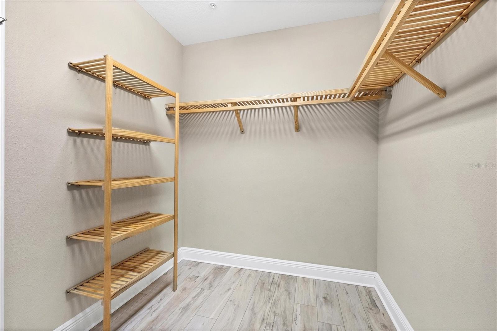 Image 24 of 69 For 1266 Riverscape Street A