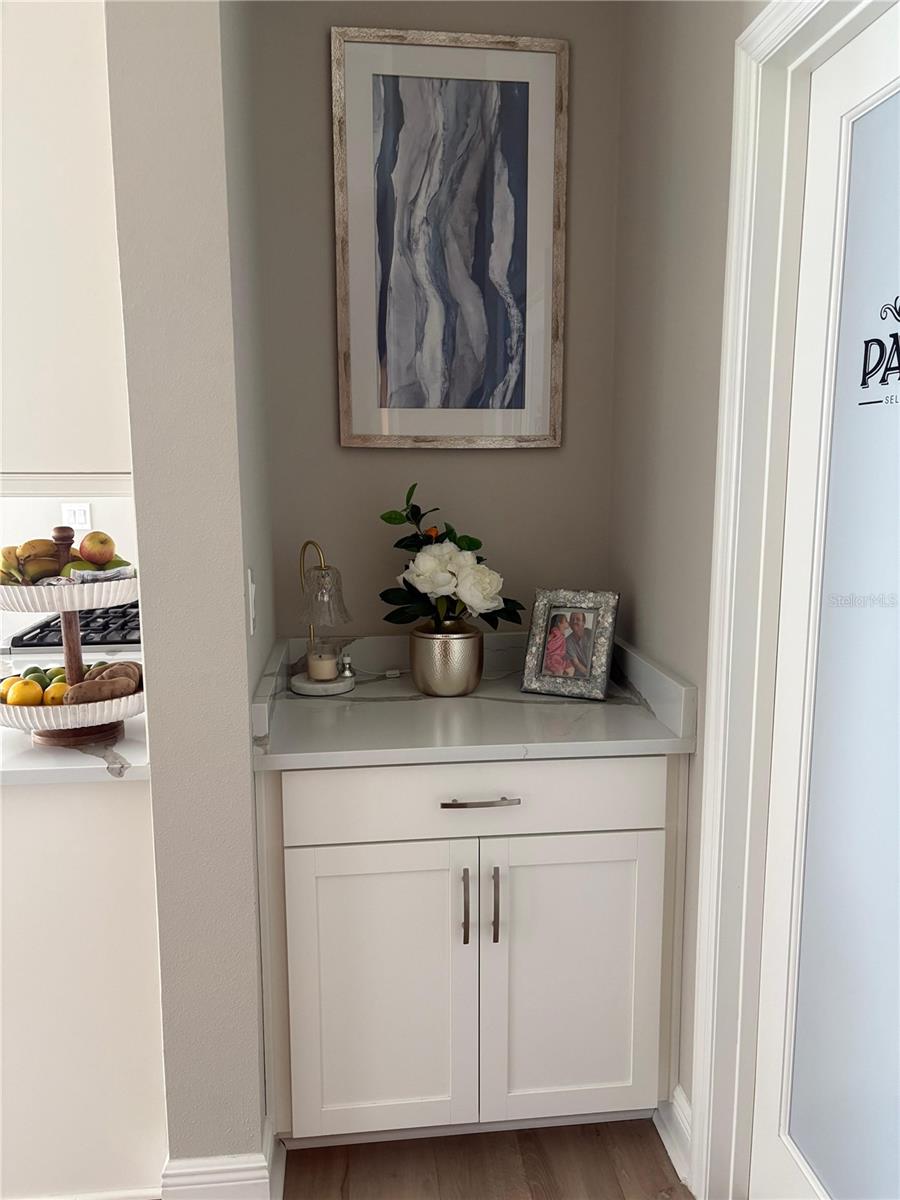 Image 12 of 28 For 12558 Oak Hill Way