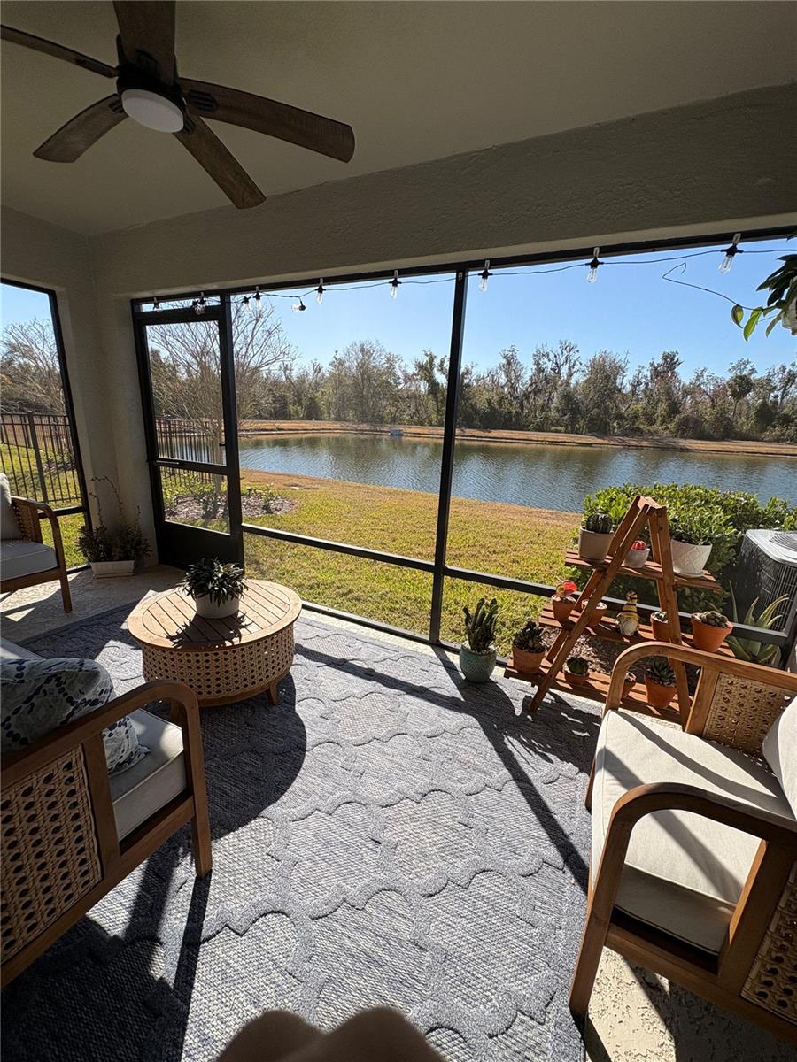 Image 25 of 28 For 12558 Oak Hill Way