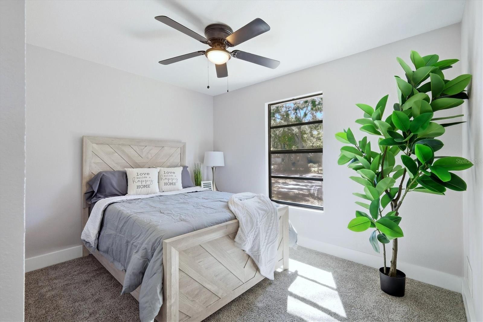 Image 28 of 40 For 903 72nd St Nw