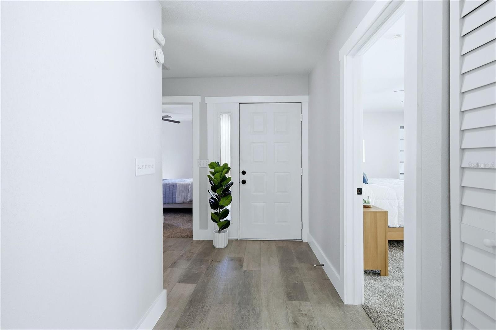 Image 6 of 40 For 903 72nd St Nw