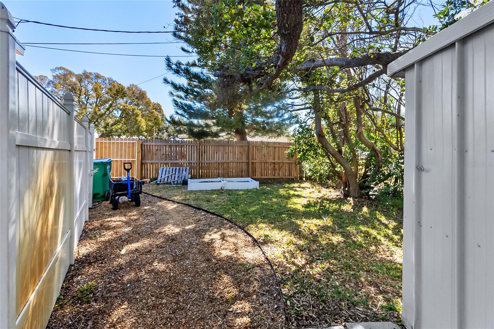 Image 23 of 34 For 11245 69th Avenue