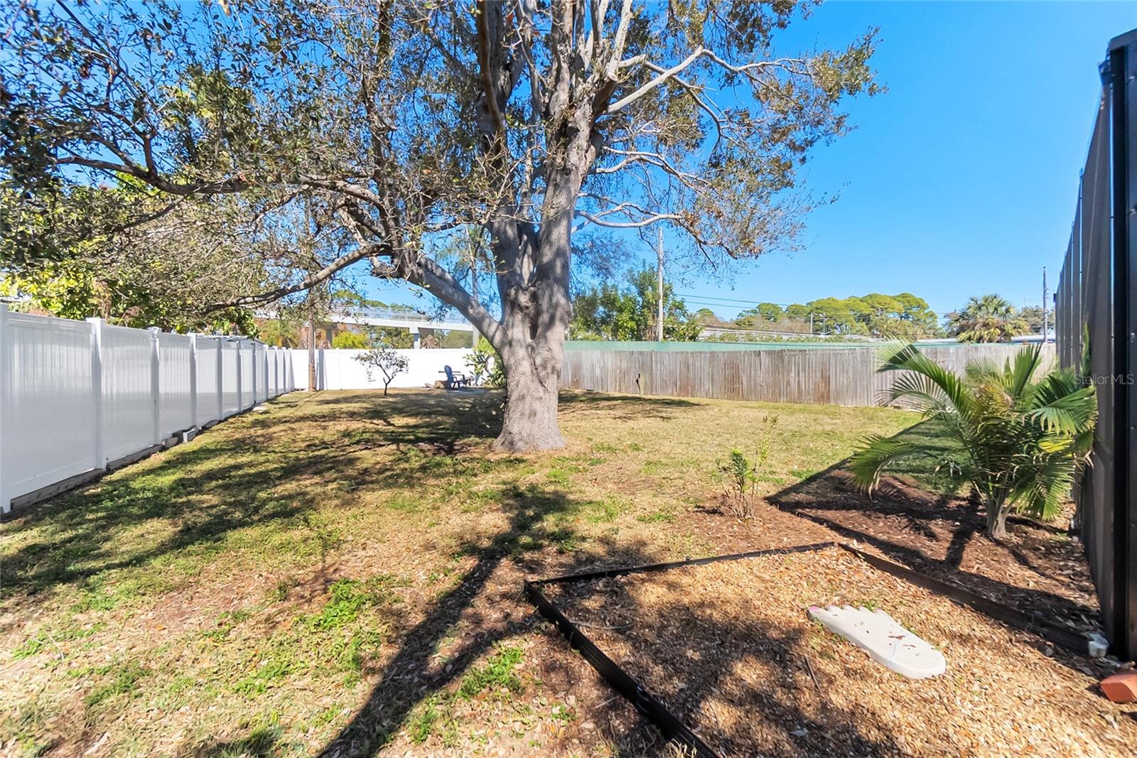 Image 25 of 34 For 11245 69th Avenue