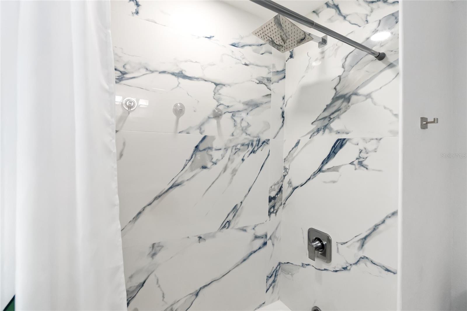 Image 29 of 34 For 11245 69th Avenue