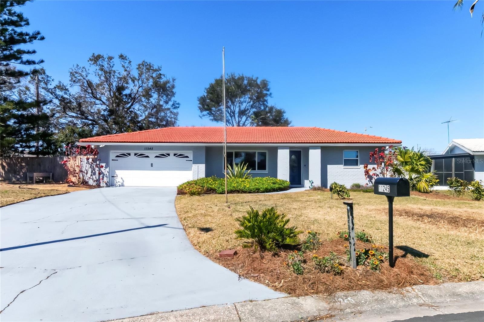 Image 33 of 34 For 11245 69th Avenue