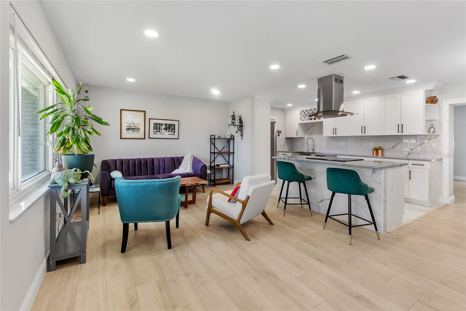 Image 9 of 34 For 11245 69th Avenue