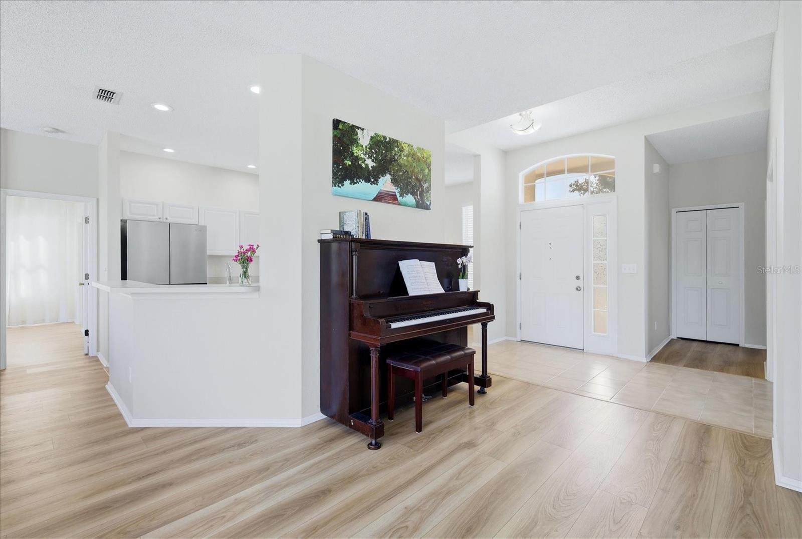 Image 8 of 39 For 4415 50th Drive W