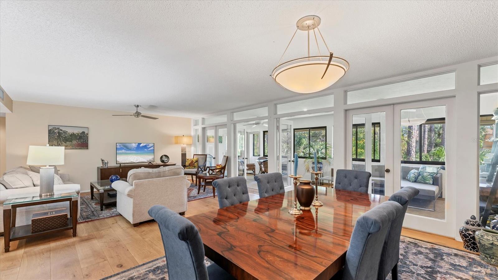 Image 5 of 31 For 4957 Cross Creek Road 4957