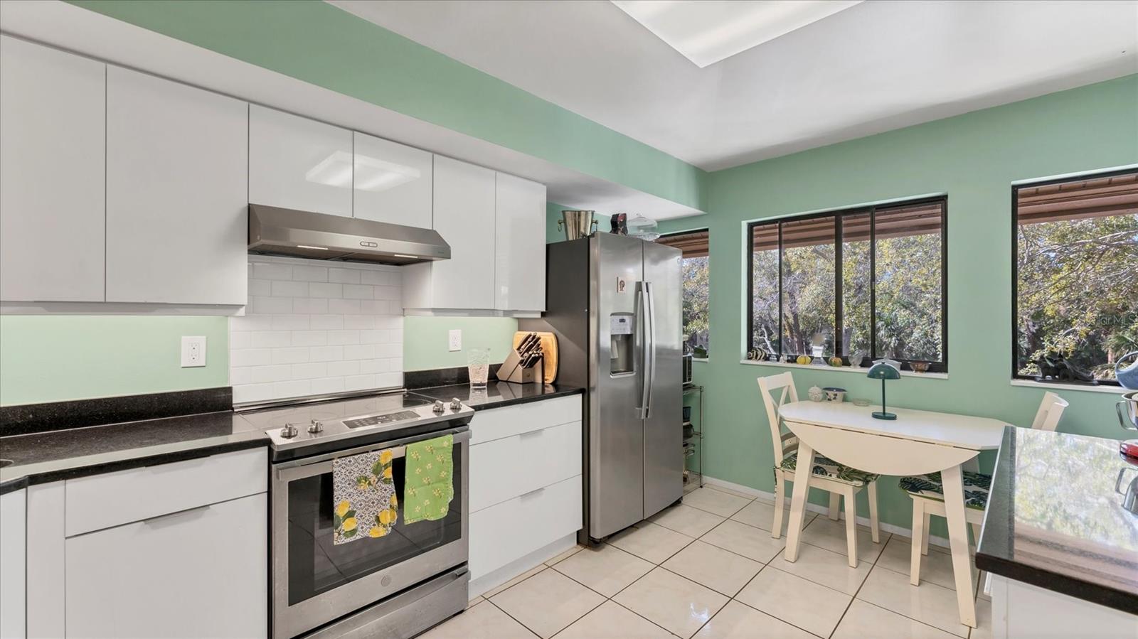 Image 8 of 31 For 4957 Cross Creek Road 4957