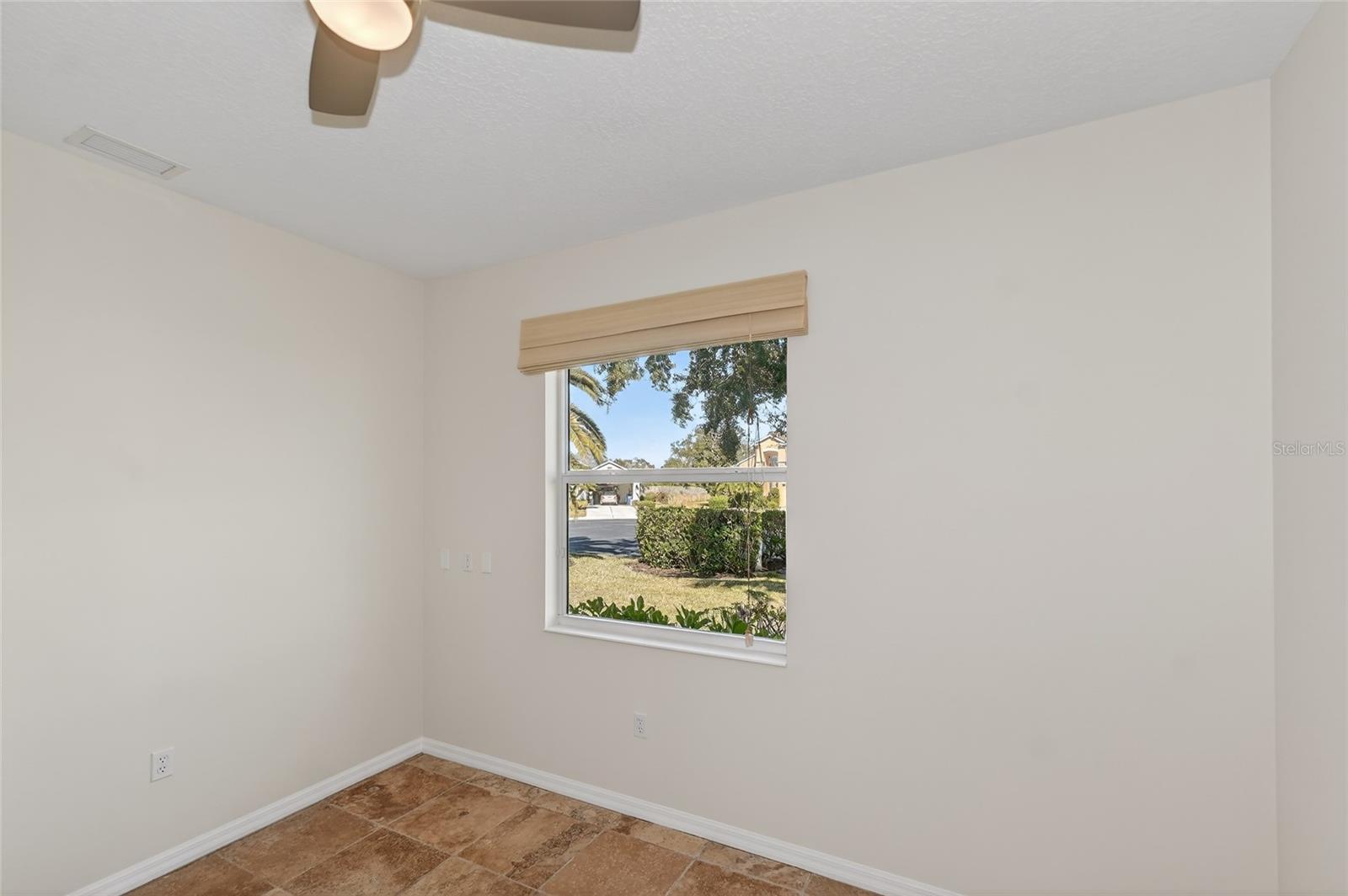 Image 11 of 55 For 8124 Tabbystone Place