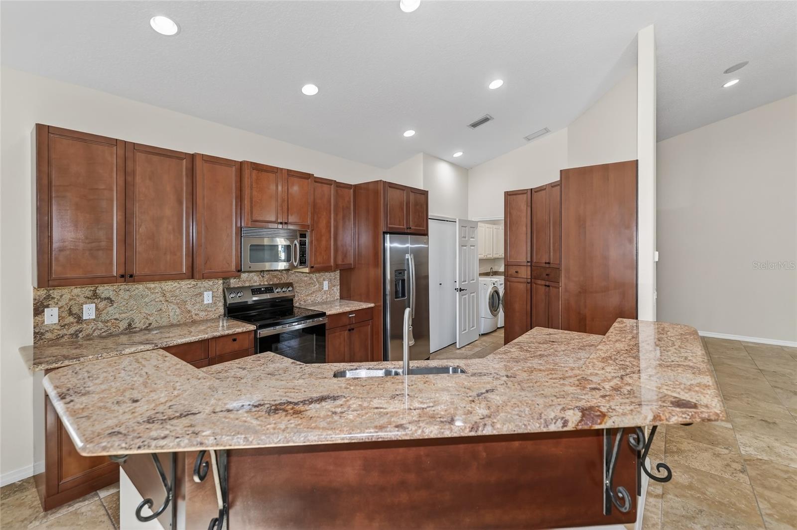 Image 30 of 55 For 8124 Tabbystone Place