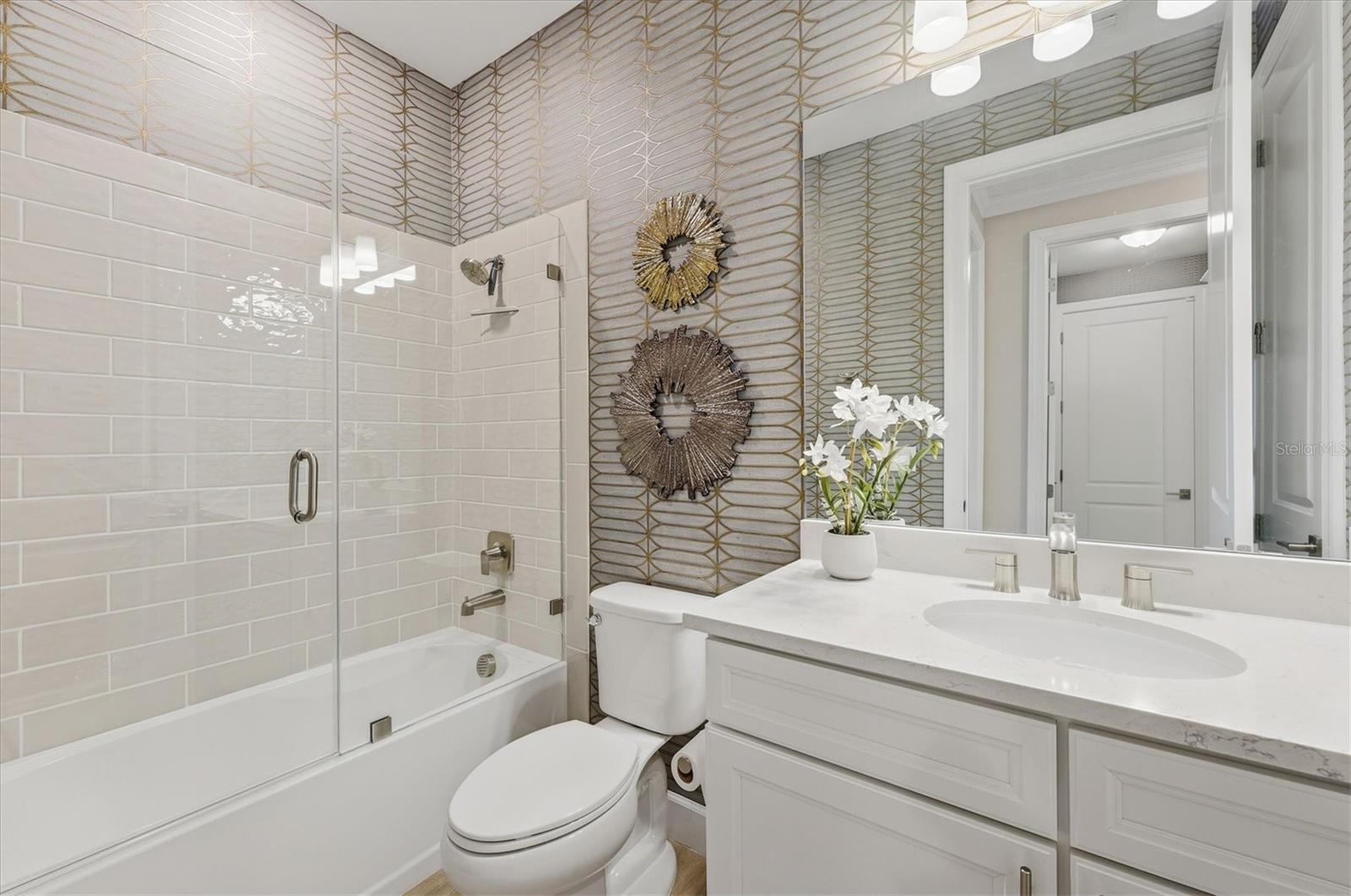 Image 42 of 80 For 7885 Mainsail Lane