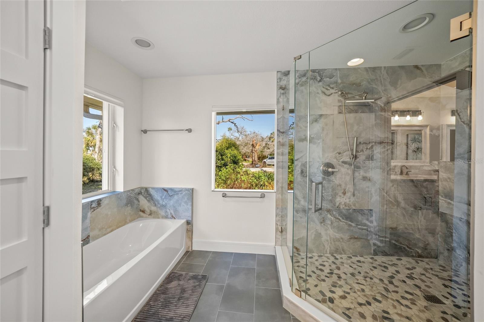 Image 21 of 85 For 8560 Heron Lagoon Circle