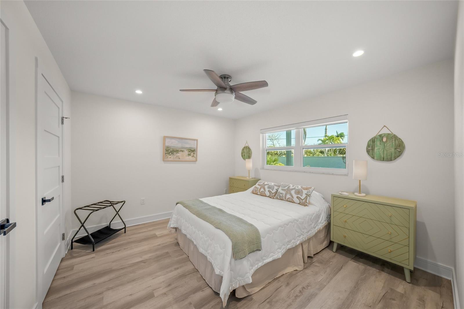 Image 24 of 85 For 8560 Heron Lagoon Circle