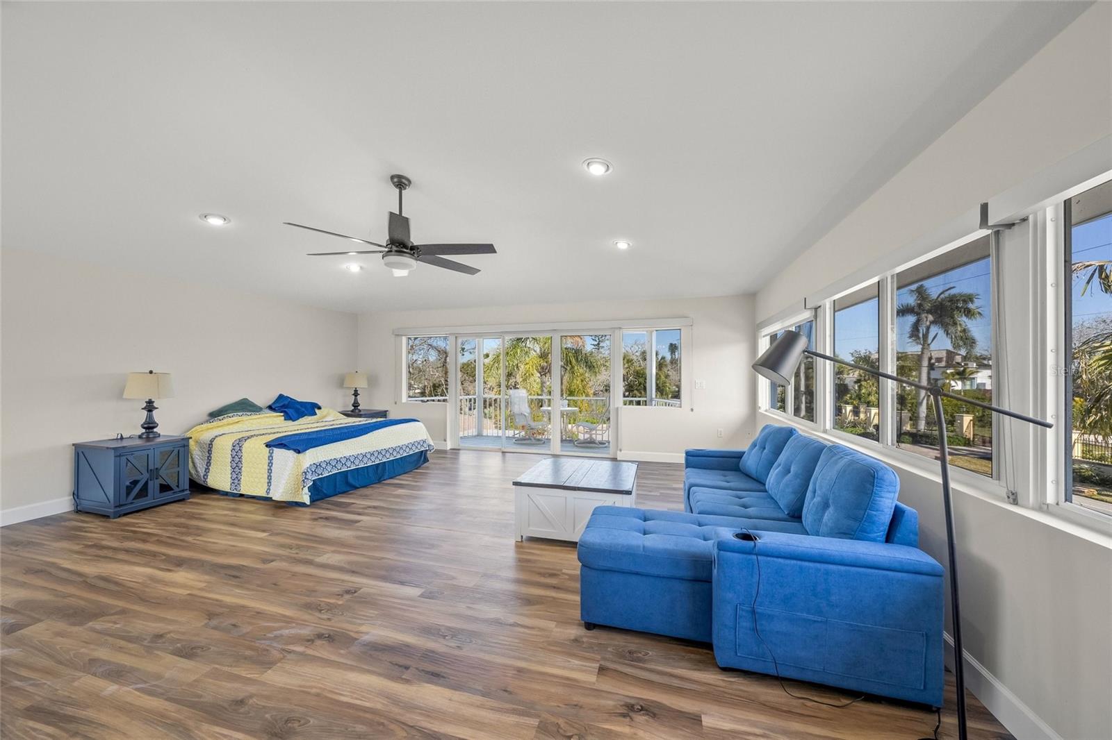 Image 29 of 85 For 8560 Heron Lagoon Circle