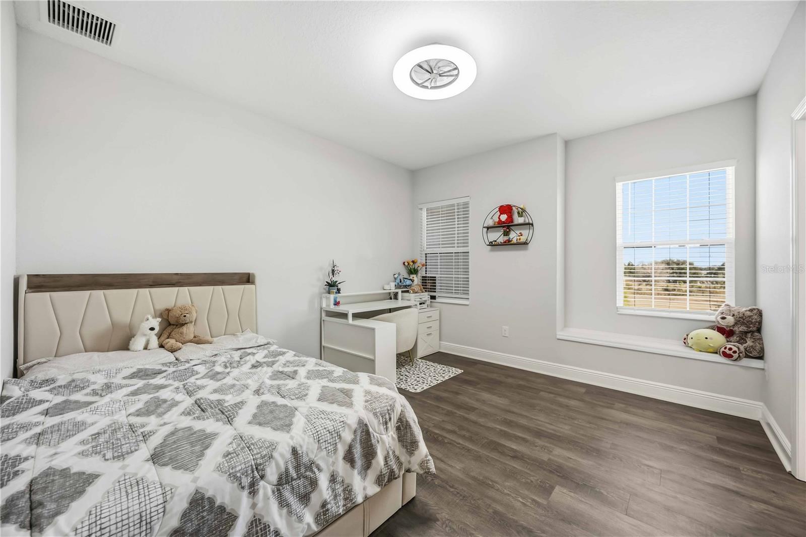 Image 38 of 63 For 13845 Heartwood Way