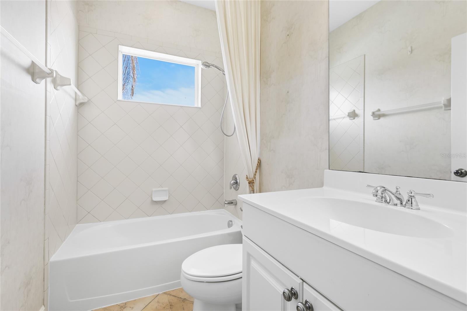 Image 17 of 35 For 11677 Old Florida Lane