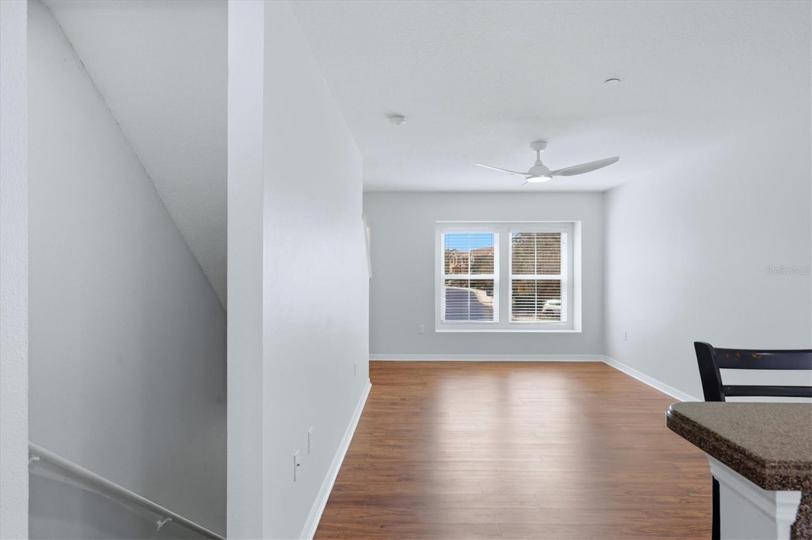 Image 18 of 52 For 9038 White Sage Loop