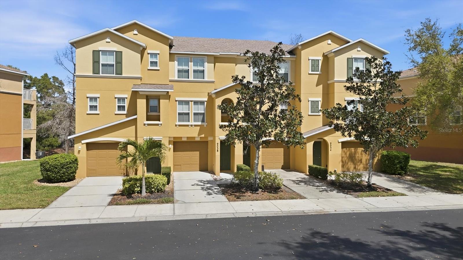 Image 2 of 52 For 9038 White Sage Loop