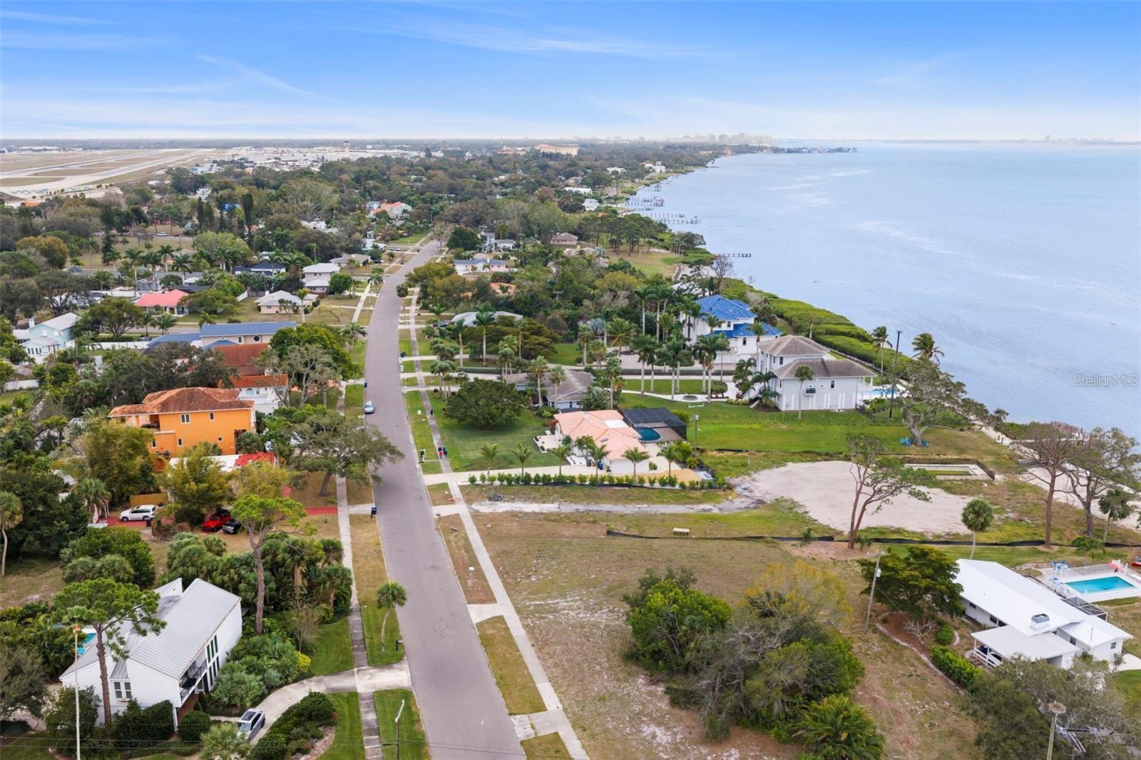 Image 6 of 8 For 7510 Westmoreland Drive