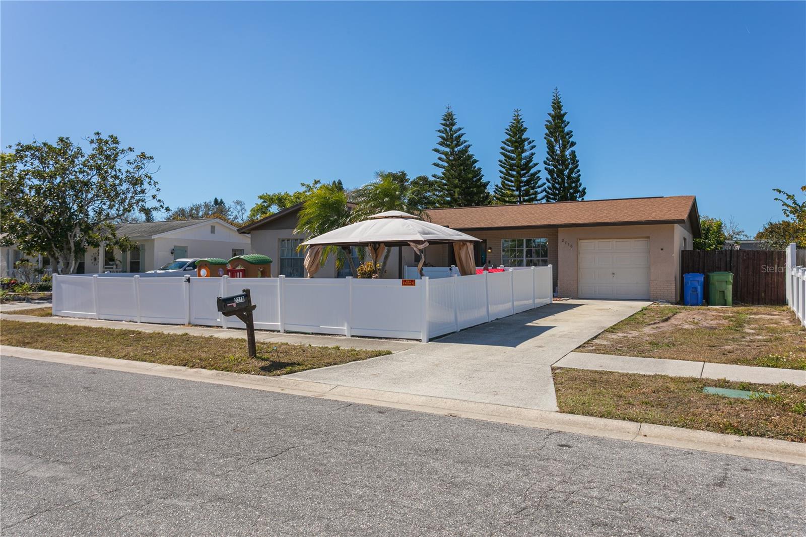 Details for 2710 38th Street W, BRADENTON, FL 34205